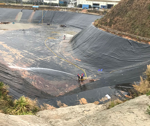 剑河废水池清理